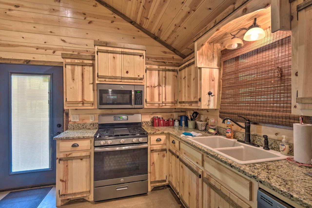 Cabin With Hot Tub Near Broken Bow Lake And Hiking Exterior foto