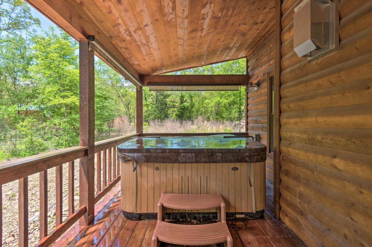 Cabin With Hot Tub Near Broken Bow Lake And Hiking Exterior foto